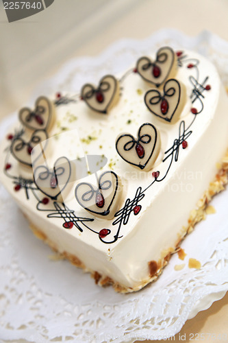 Image of Delicious heart shaped cake