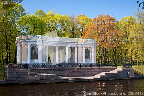 Image of Portico of the Mikhailovsky Park.
