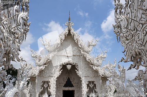 Image of White Temple in Chiang Rai, Thailand