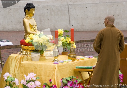 Image of Monk and Buddha