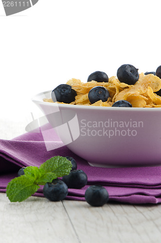 Image of Cereal and blueberries