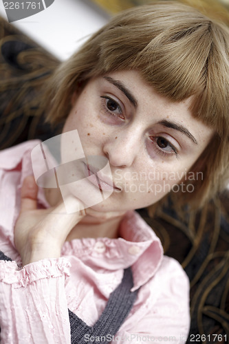 Image of Portret of a young woman