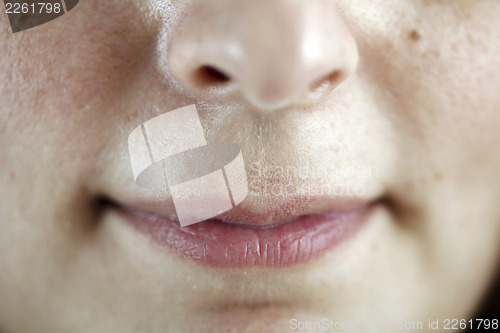 Image of Woman's close mouth