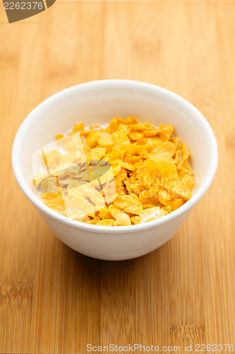 Image of Corn flake in bowl 