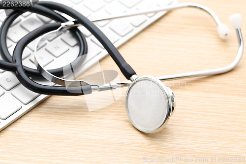 Image of Stethoscope on keyboard 