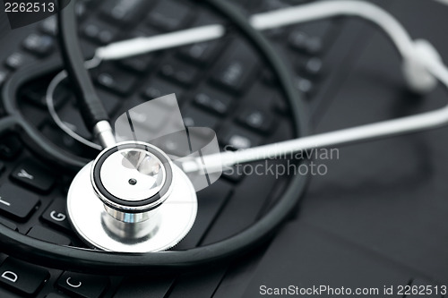 Image of Stethoscope on keyboard 