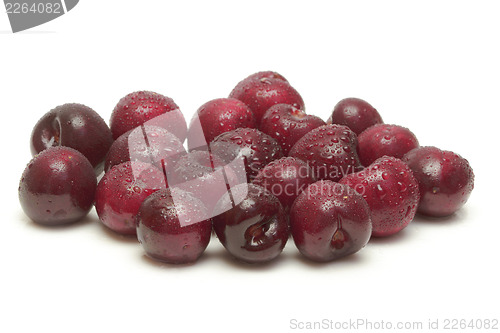 Image of Ripe cherries 