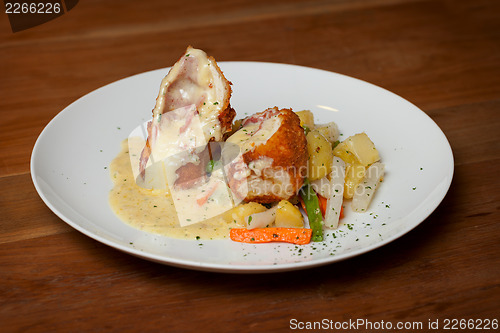 Image of Chicken Cordon Bleu