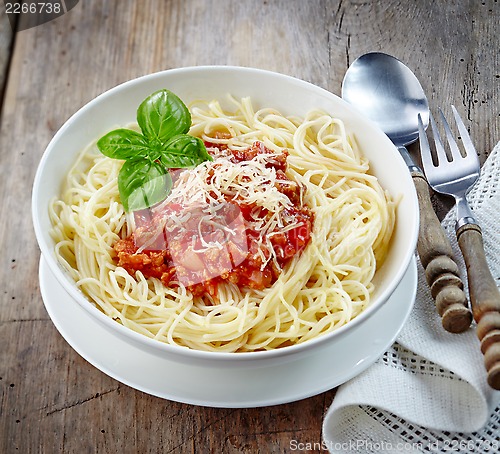Image of Spaghetti with minced meat and cheese