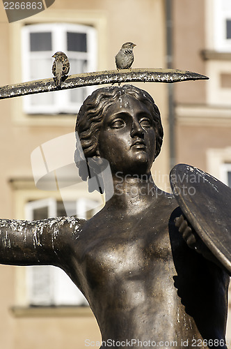 Image of Mermaid statue in Warsaw.