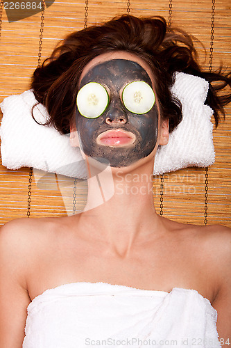 Image of Womale facial mask skincare spa
