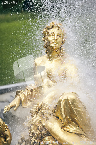 Image of Golden Woman Fountain