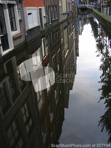 Image of Amsterdam canal
