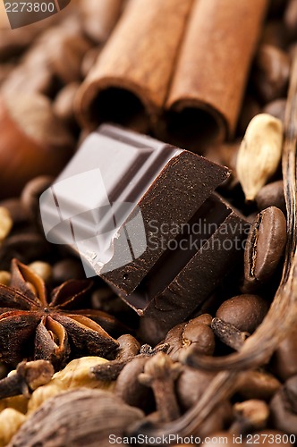 Image of Chopped chocolate 