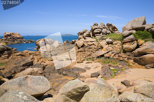 Image of Pink granite rocks in Ploumanach