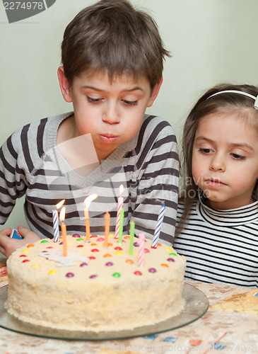 Image of Children at birthday party