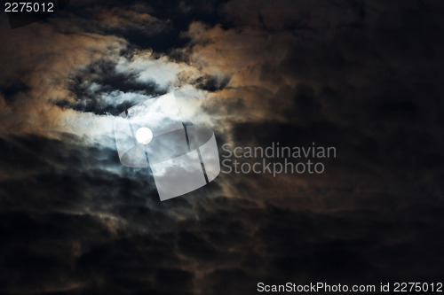 Image of moon on cloudy sky