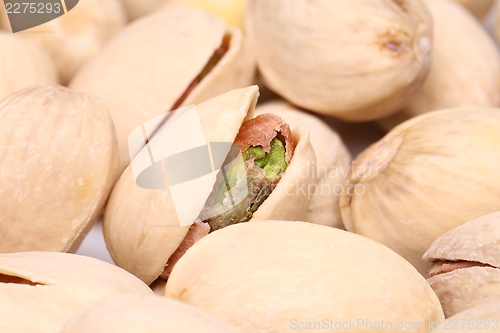 Image of shelled pistachio close-up