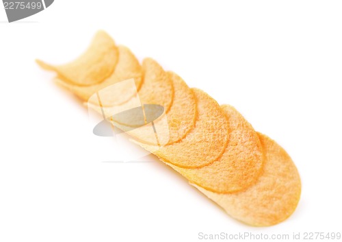 Image of Row potato chips.