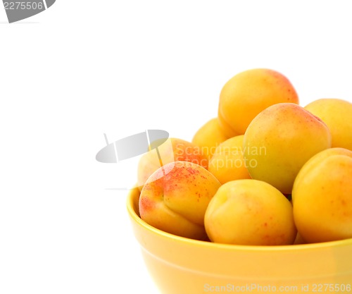 Image of fresh apricot on a bowl