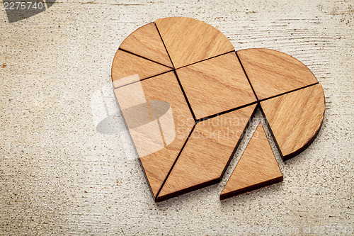 Image of heart tangram
