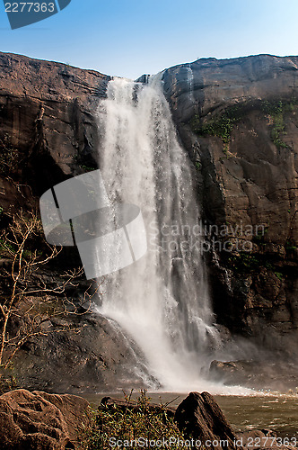 Image of Athirampalli Falls