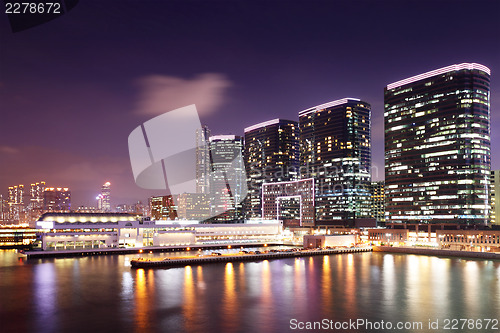 Image of Kowloon at night 