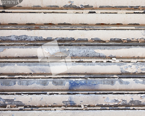 Image of Cracked roller shutter 