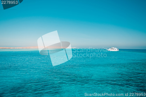 Image of Lagoon with yacht