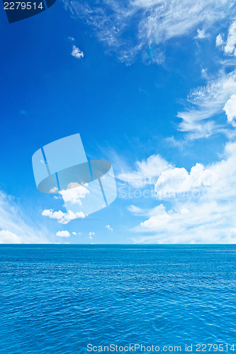 Image of Sea and cloudy sky