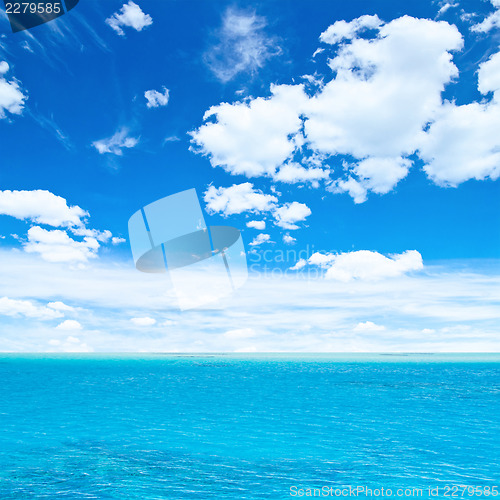 Image of Ocean and sky