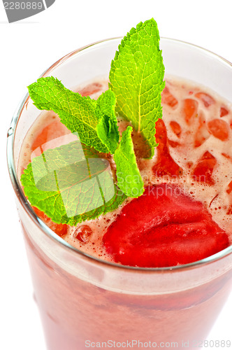 Image of strawberry cold tea