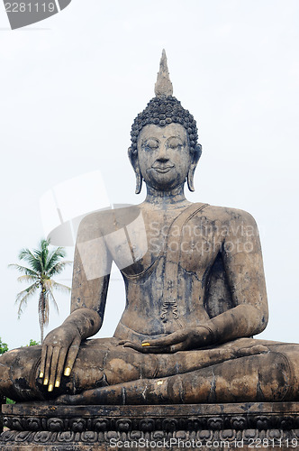 Image of Statue of a deity in the Historical Park of Sukhothai