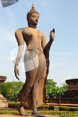 Image of Statue of a deity in the Historical Park of Sukhothai