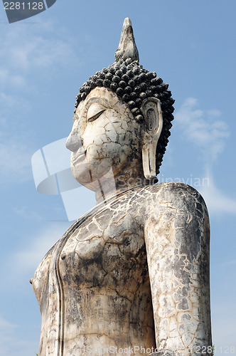 Image of Statue of a deity in the Historical Park of Sukhothai