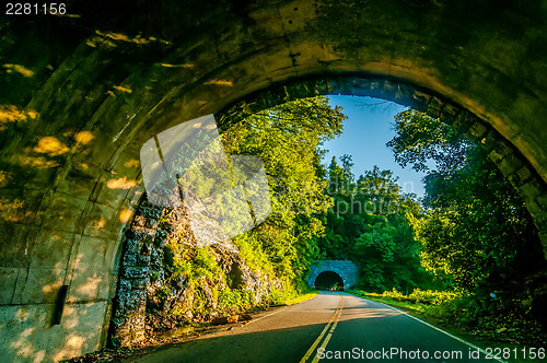 Image of twin tunnel