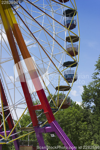 Image of Ferris wheel in the park