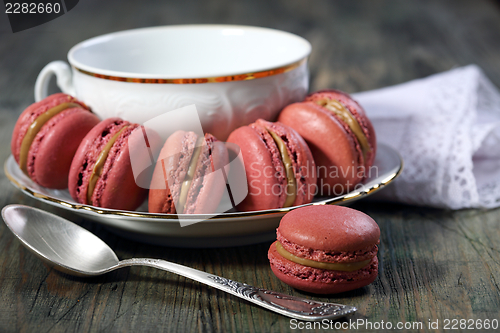 Image of Macaroons.