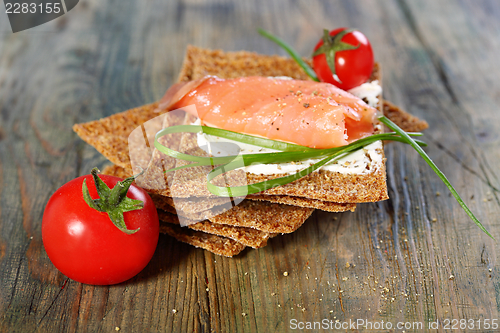 Image of Toast the bread from grain and salmon.