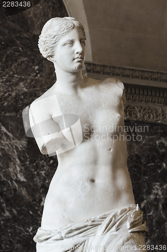 Image of The Venus Di Milo, a sculpture of the Roman goddess Venus, is kn