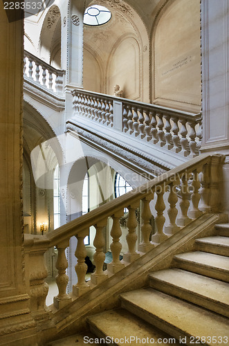 Image of The interior stairway between the floors in the Louvre. 