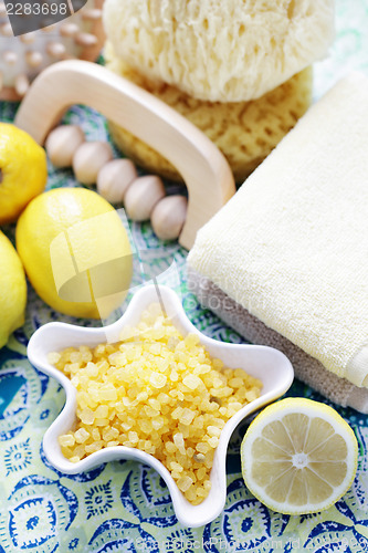 Image of lemon bath salt