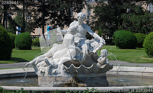 Image of Fountain in the Maria-Theresien Platz in Vienna