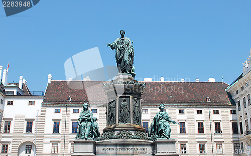 Image of Kaiser Franz monument in Vienna