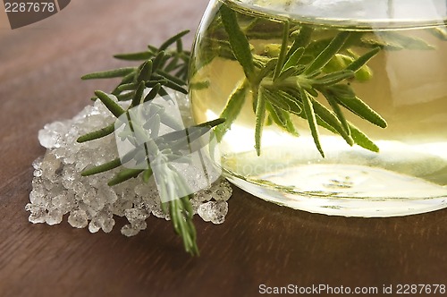Image of Essential Oil with rosemary and sea salt