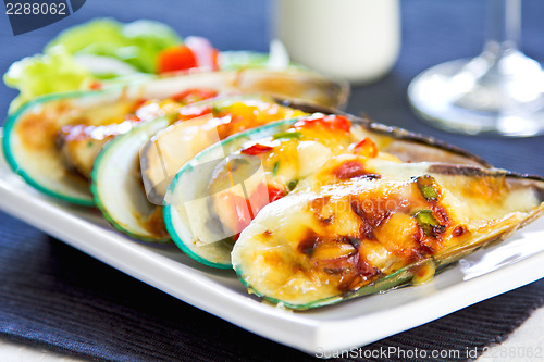 Image of Baked Mussel with cheese