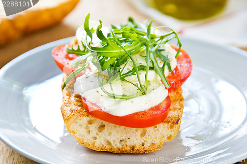 Image of Mozzarella with rocket sandwich