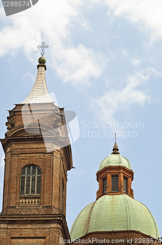 Image of Dome near asinelli tower in Bologna