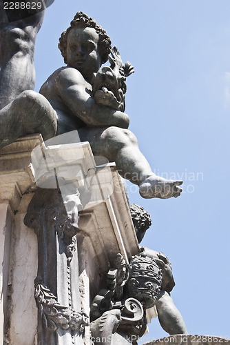 Image of Fountain of Neptune in Bologna