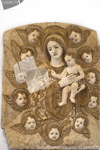 Image of Detail of sculpture "Madonna con Bambino e Cherubini" by Antonel